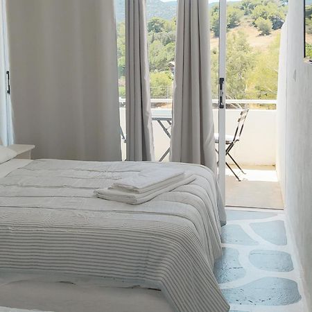 By The Sea Rooms, Avlaki Порто-Рафти Экстерьер фото