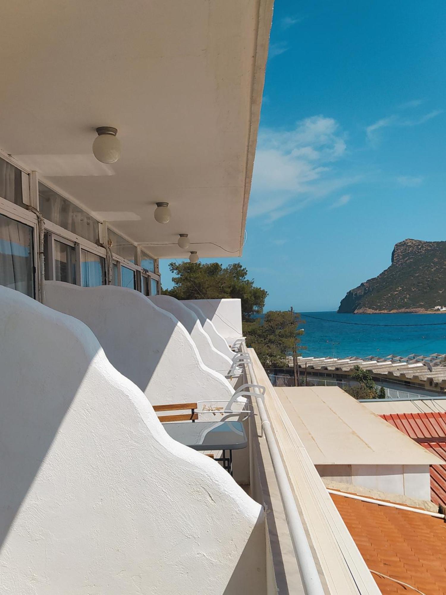 By The Sea Rooms, Avlaki Порто-Рафти Экстерьер фото